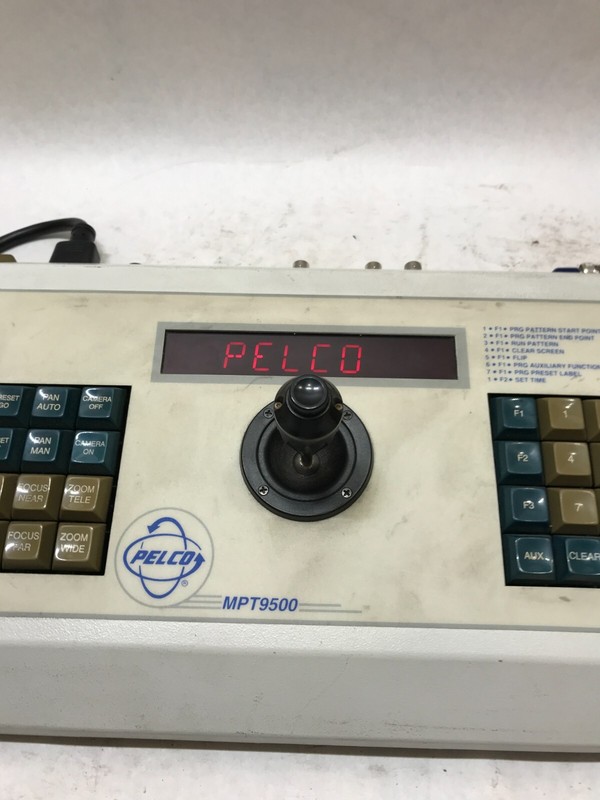 Pelco MPT9500 Transmitter/Controller Camera Controller TURNS ON UNTESTED!!! - DW gallery