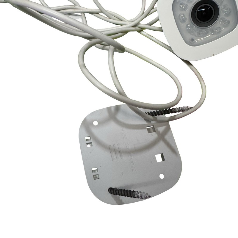 Netgear Arlo Q VMC3040 Alexa-Enabled Day Night Audio 1080p Cube Camera White EUC gallery