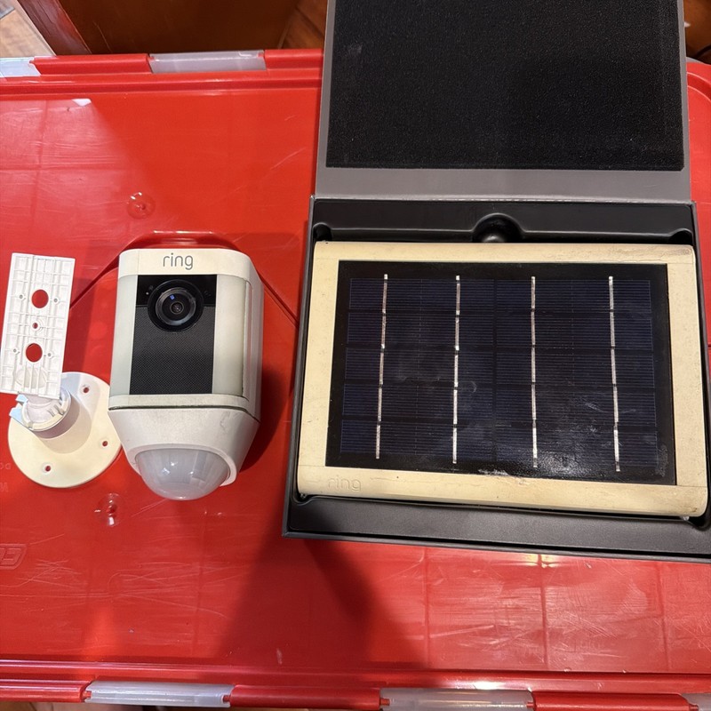 Ring Spotlight Cam Battery & Solar Panel