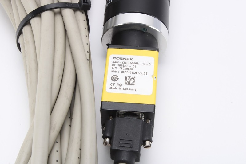 Cognex Camera CAM-CIC-5000R-14-G With OPT-AC7528-5M Lens and Cable gallery
