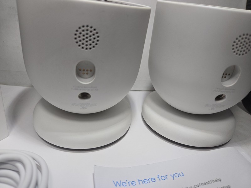 Google Nest Cam G3AL9 1080p In/Outdoor battery 2 Pack Excellent Working Cond gallery