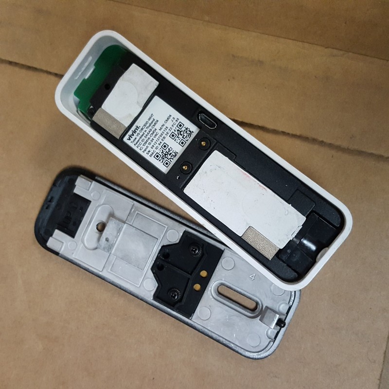 Lot of 119 - Vivint VS-DBC300-WHT Doorbell Cameras White - CM04 - FOR PARTS gallery
