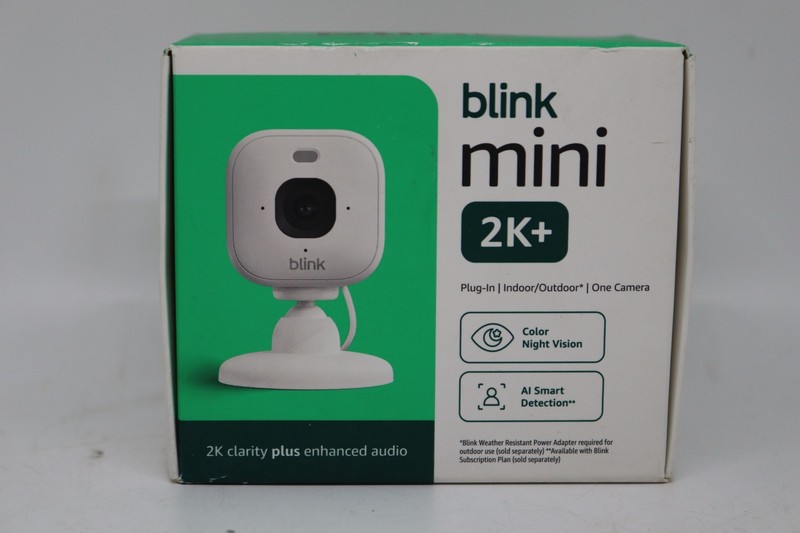 Blink Mini 2K (newest model) Plug in Home & Pet Indoor Security Camera (White )