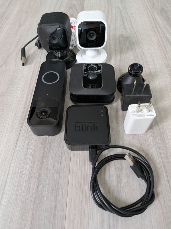 Blink Home Security System Bundle – Used