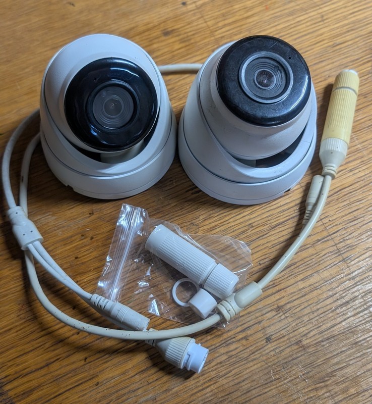 Camius POE indoor/outdoor Dome cameras iris528a QTY 2 tested