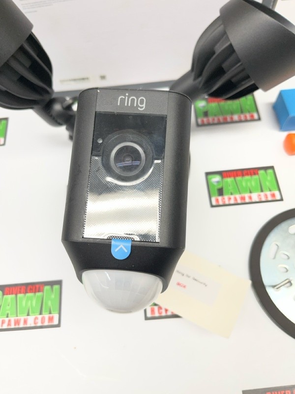 RING VIDEO DOORBELL FLOODLIGHT CAM (R7B016411) gallery