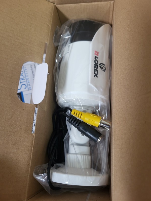 Lorex MC7711 700 TVL 960H White Security AIS Camera TWO CAMERAS gallery