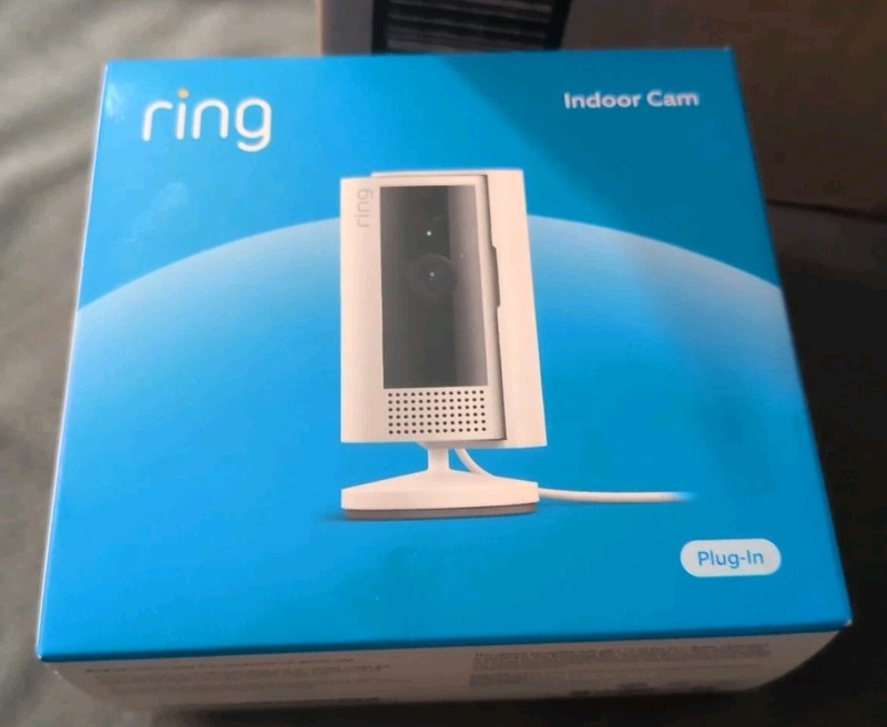 Ring Indoor Cam 2nd Gen Plug-In 1080p HD WiFi Security Camera White NEW SEALED