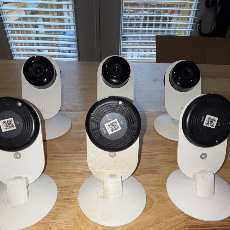 YI Lot of 6 1080P Indoor Surveillance Cameras Night Vision Wi-Fi with Chargers gallery