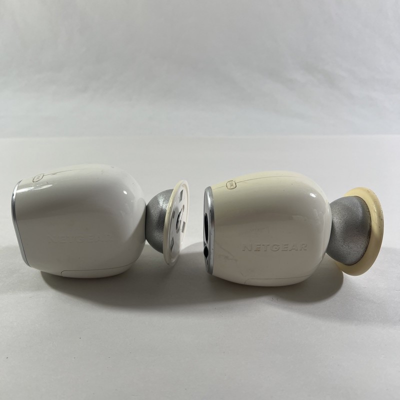 Netgear Arlo VMC3030 Add-On Wireless Security Camera w/ Mount NO Batteries Lot 4 gallery