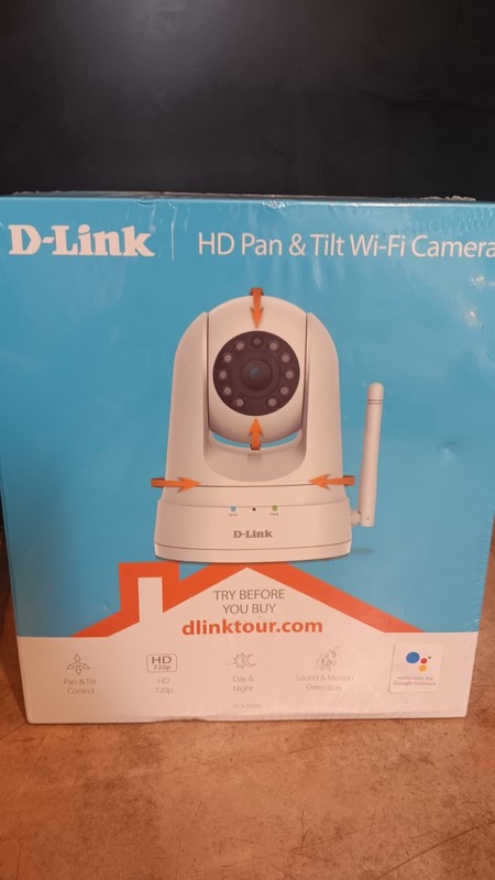 NEW D-Link HD Pan & Tilt Wi-Fi Camera and PowerLine AV2 1000 Gigabit Starter Kit gallery