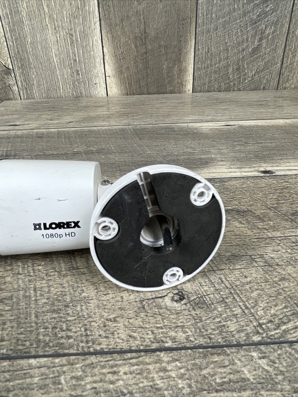 Lorex LBV2521-C White 1080p Night Vision Security Camera ⚠️for Parts⚠️ gallery