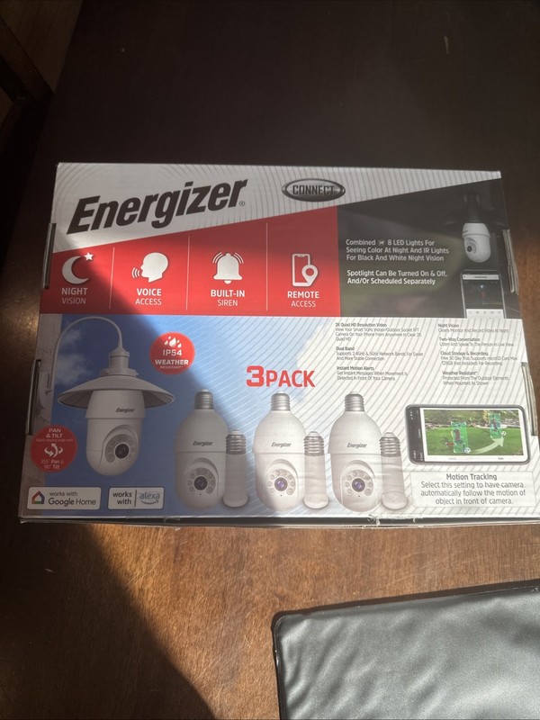 Energizer Smart 5GHz Wifi Indoor/Outdoor Pan and Tilt Socket Camera, 3 pk, White gallery
