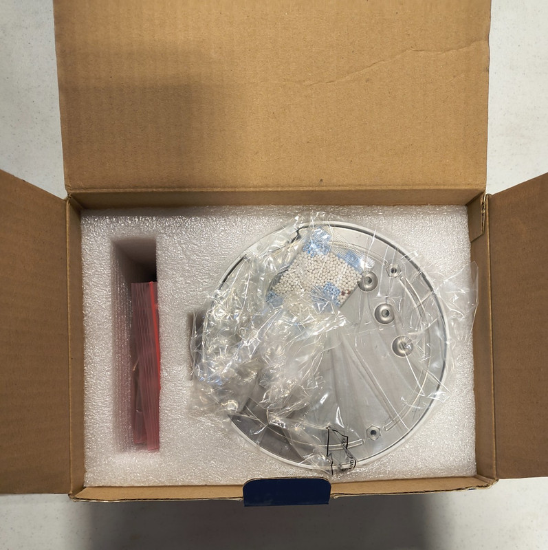 Luma Surveillance 510 Series IP Dome Camera LUM-510-DOM-IP-WH - White gallery