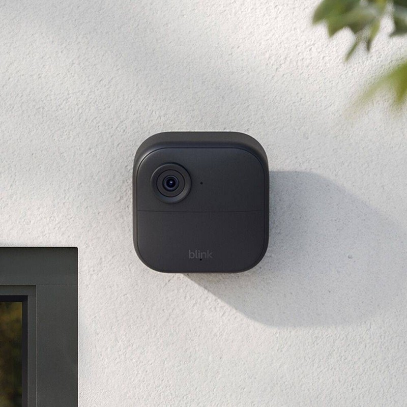 Blink Outdoor 4 - Battery-Powered Smart Security 3-Camera System gallery