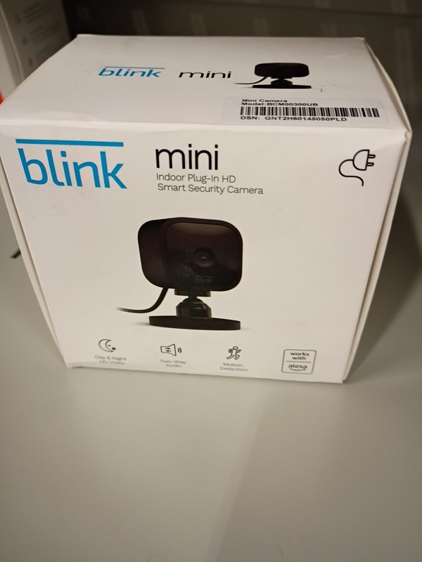 Blink BCM00300UB Mini Indoor 1080p Wi-Fi Security Camera – Black