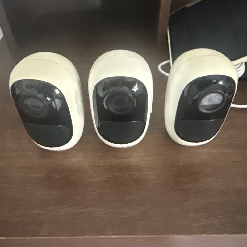 Reolink Argus 2E Wireless WiFi Security Solar Camera Battery 2-Way Audio