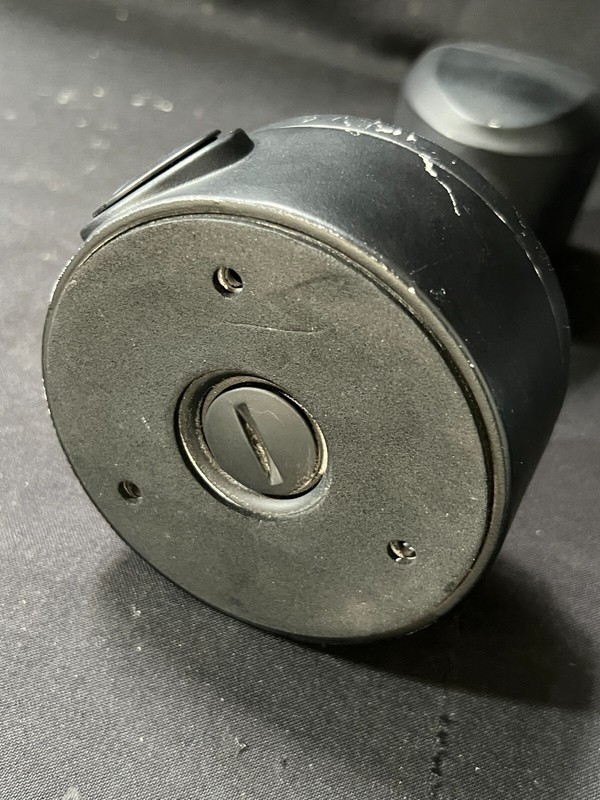 APTI Bullet Style Coaxial Camera (APTI-87C2-28WP) (2.8 mm Lens) w/ WALL MOUNT gallery