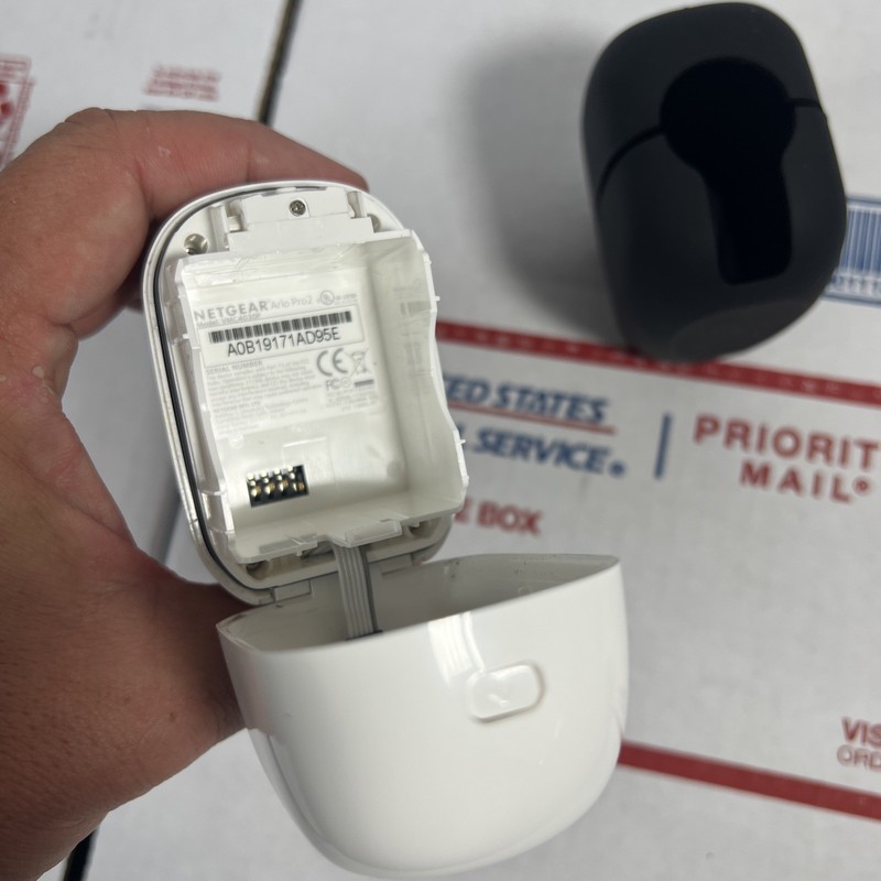 Arlo Pro 2 HD 1080 Add-on Camera VMC4030P ( NO BATTERY ) - SAME DAY - WARRANTY gallery