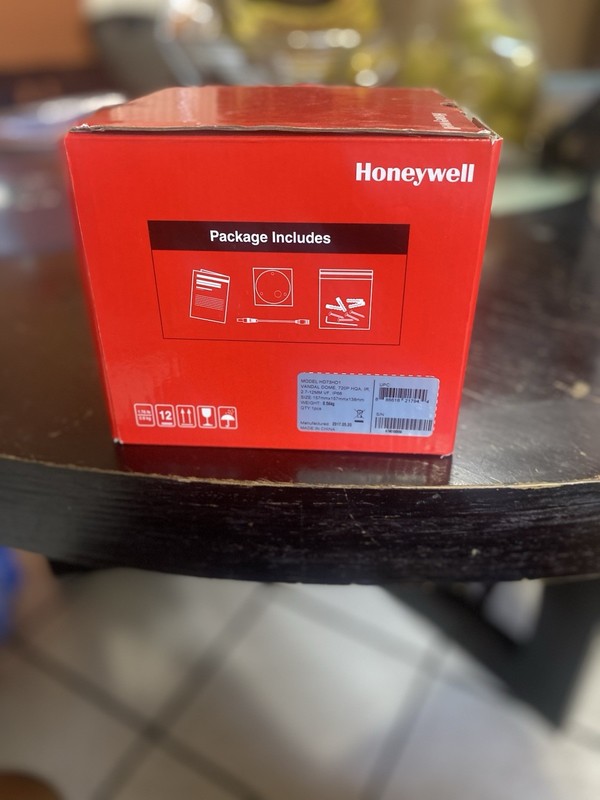 Honeywell Performance Series HQA HD73HD1 720p Indoor/outdoor IR Mini Dome Camera gallery