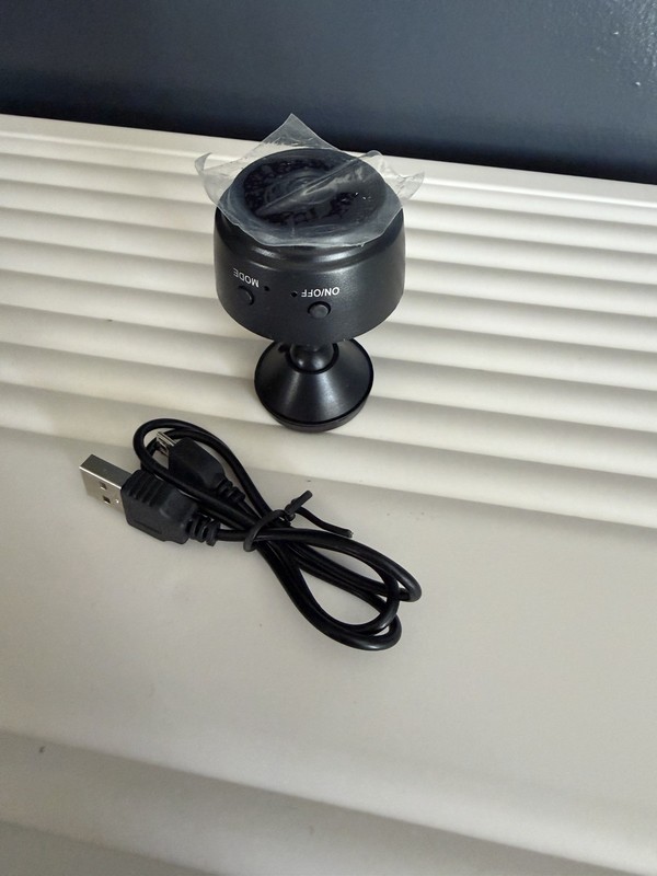 A9 Wi-Fi IP/Network Indoor Surveillance Camera, Color, USB Powered, Black gallery