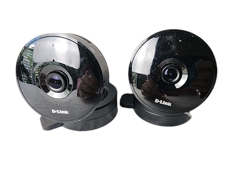 Lot 2 D-Link DCS-936L Indoor Wi-Fi IP Smart Security Day/Night Camera Black EUC gallery