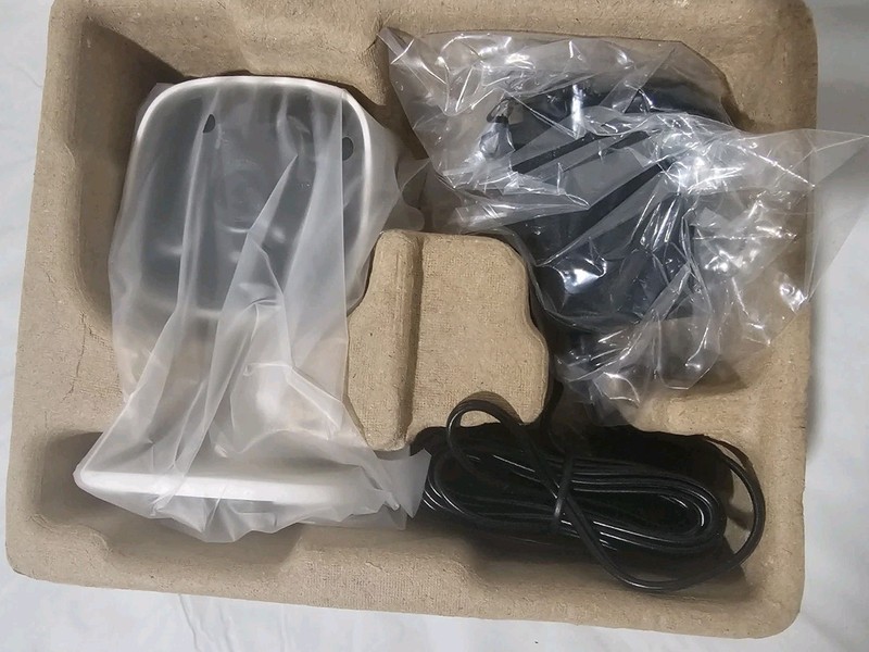 TP-Link Tapo C100 1080p Wi-Fi Home Security Camera Night Vision New Other gallery