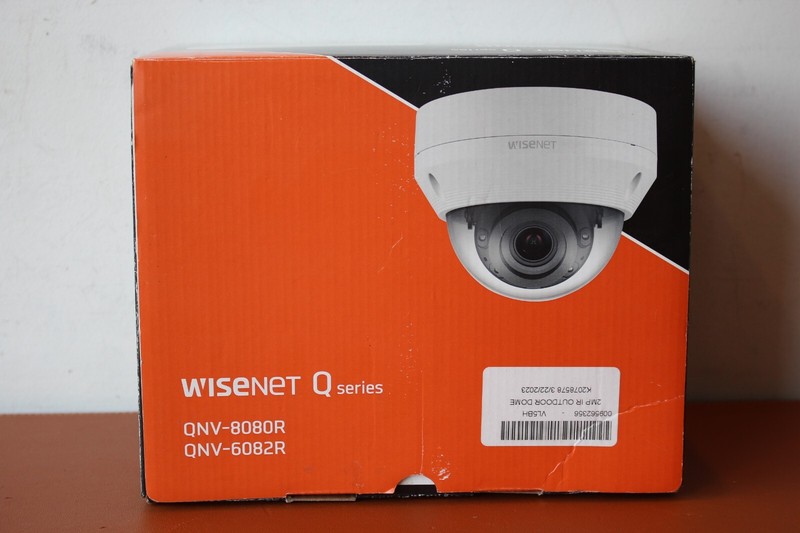 Wisenet Q Series QNV-6082R 2MP Outdoor Dome Security Camera - White gallery