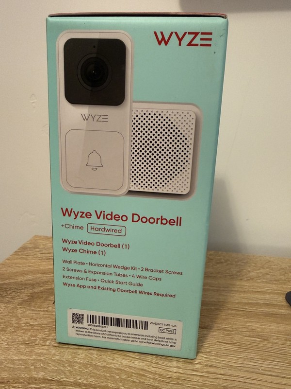 NEW IN BOX Wyze Video Doorbell Chime Weatherproof Hardwired Night Vision gallery