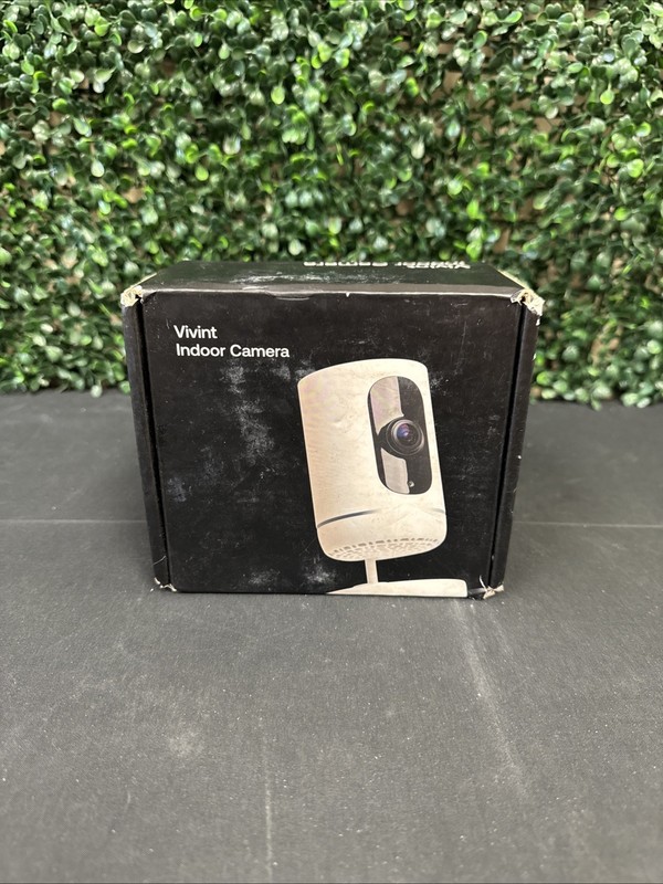 Vivint Indoor Camera 1080p Wi-Fi Wireless IP Surveillance Camera 1-Cam