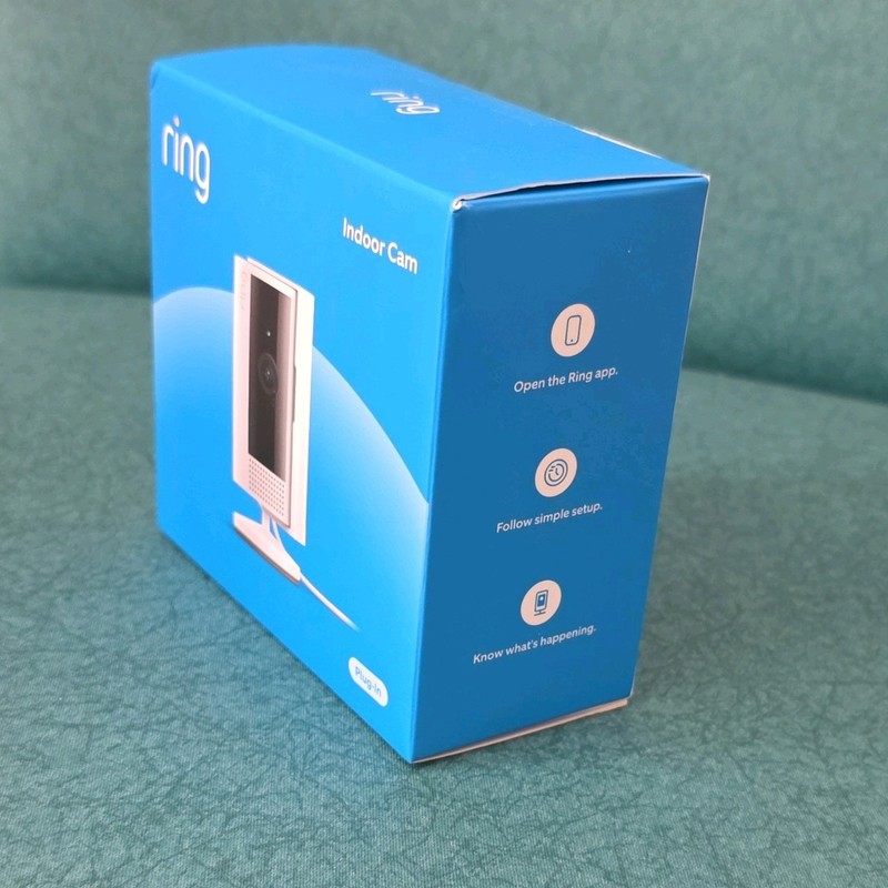 Ring Indoor Cam (2nd Gen) 1080p Wi-Fi Indoor Plug-In Camera, White gallery