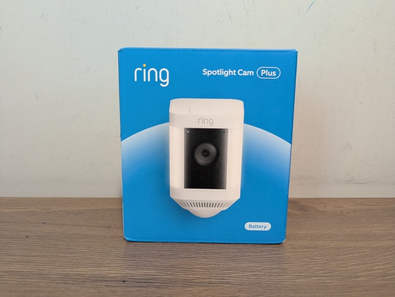 Ring - Spotlight Cam Plus Outdoor/Indoor Wireless 1080p Battery Camera - SEALED
