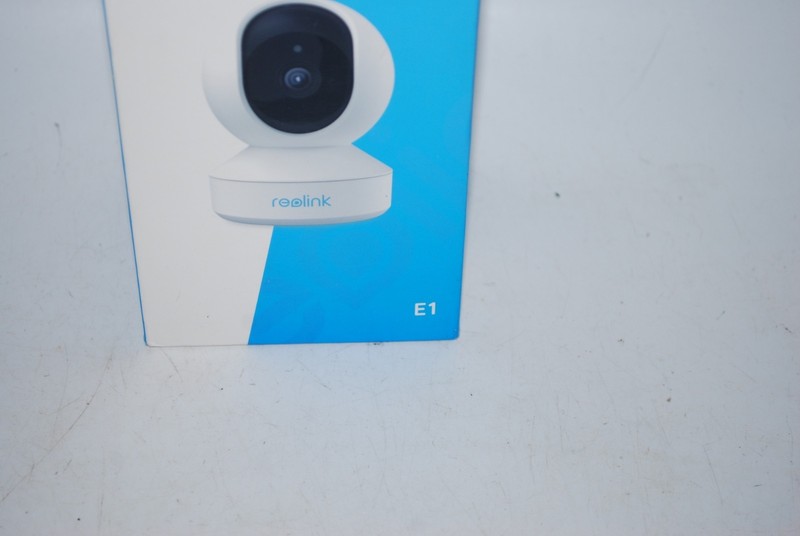 Reolink E1 3MP Pan Tilt WiFi Indoor Camera Baby Monitor w/ SD Slot – Open Box gallery