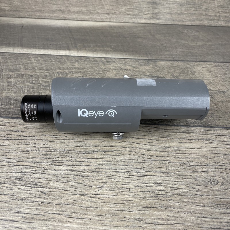 IQ inVision IQeye IQ763Nl-V16 Day/Night Indoor IP Camera F1.4/2.8-12mm Lens