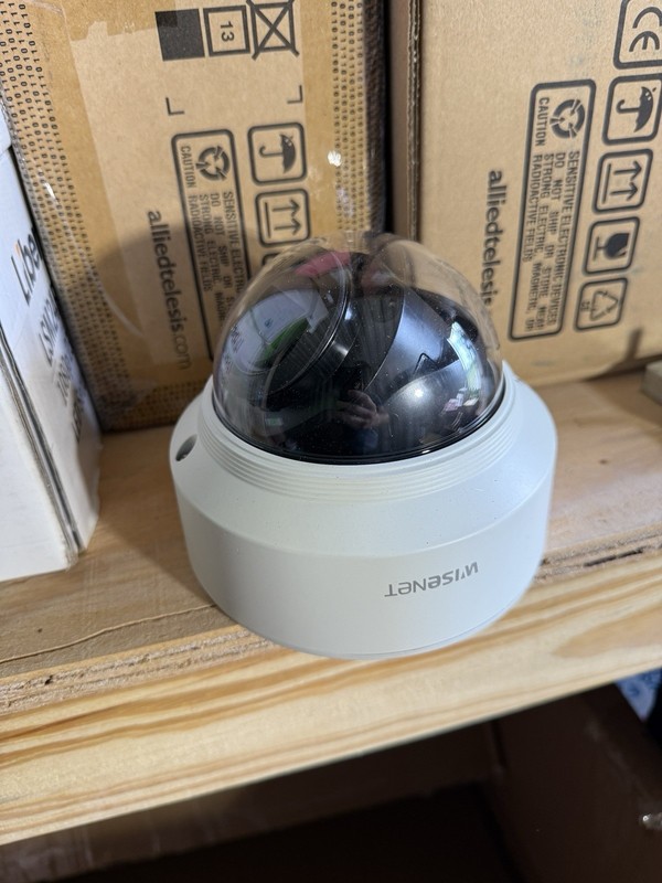Wisenet XND-6080RV Wired Outdoor/Indoor Dome Security Camera