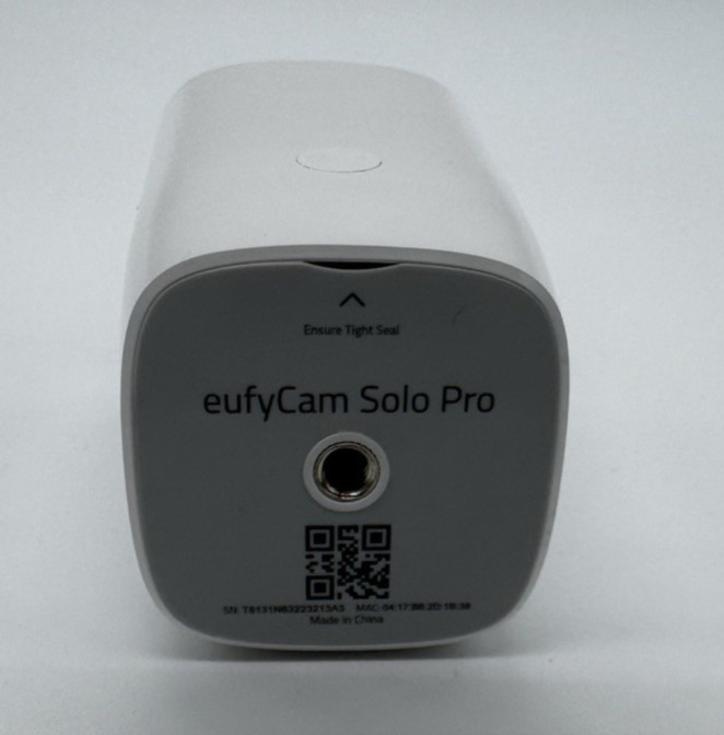 EufyCam Solo Wireless IP Security Camera White Indoor Outdoor Wi-Fi (T8130X) gallery
