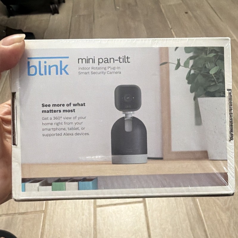 Blink Mini Pan-Tilt 1080p Indoor Wi-Fi IP Camera, Motion Detect, 2-Way Audio gallery