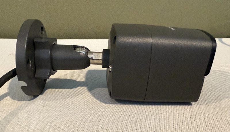 Luma Surveillance 310 Series Bullit IP Camera LUM-310-BUL-IP-GR 0A13 gallery