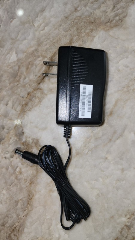 Arlo Base Station Power Adapter for all Arlo Hubs New Retail box Pulls