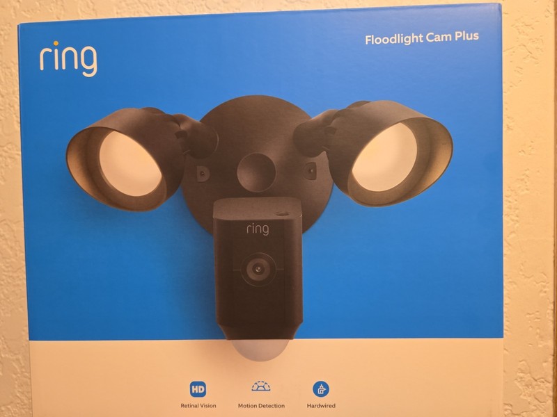 3X RING FLOODLIGHT CAM PLUS – NEW SEALED BOX, 3 TOTAL CAMS