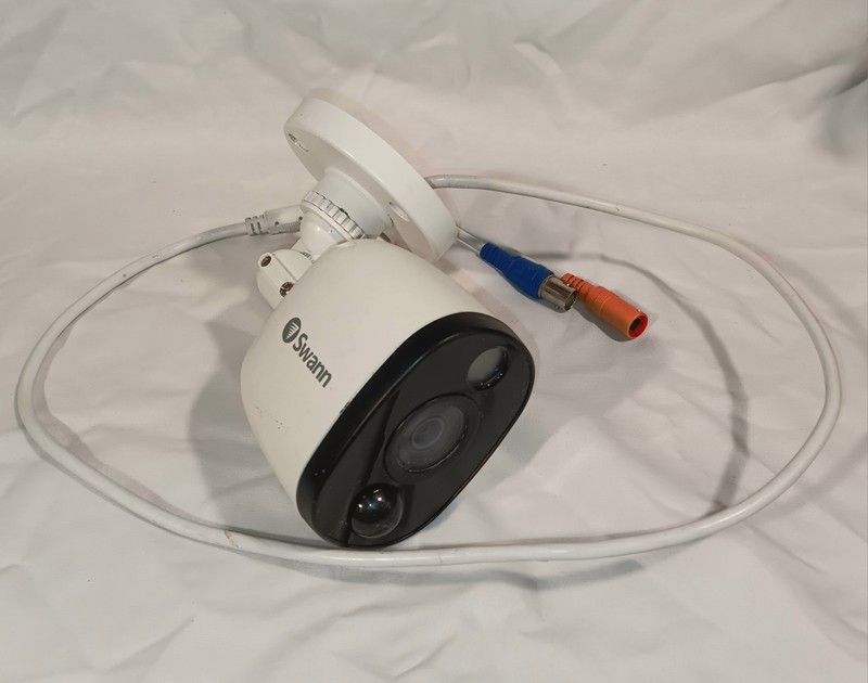 Swann PRO-1080MSFB 1080p HD Flash Bullet Camera.