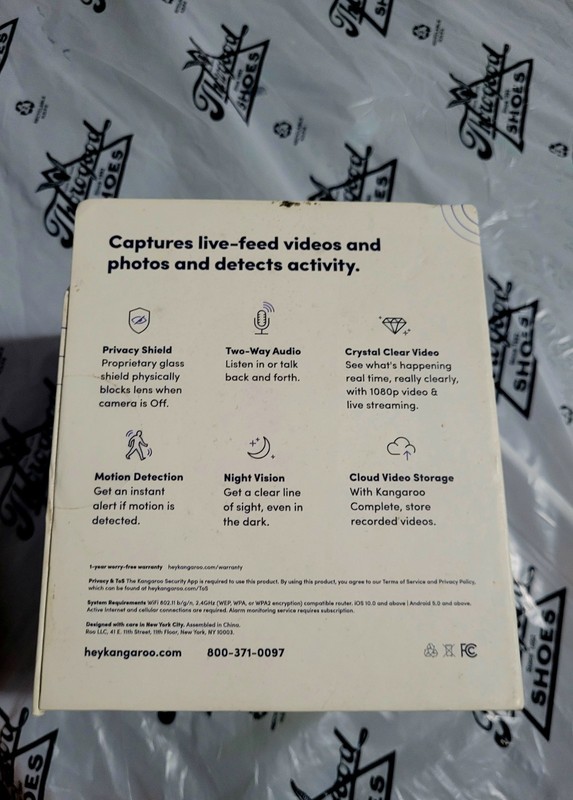 Kangaroo A0006 Privacy Indoor Camera - White gallery