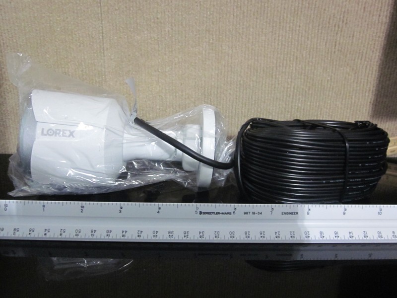 Lorex 4K Ultra HD CVI 8MP Deterrence Bullet Security Camera C883DA-Z W Cable box gallery