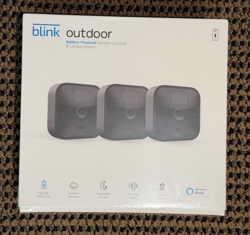 Blink Outdoor Battery-Powered Wireless Security Camera 3-Pack – NEW – FAST SHIP
