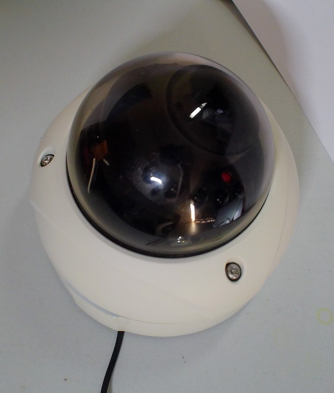 Samsung SCV-2080R 600TV Lines SSNRIII Day/Night IR Dome Security Camera gallery