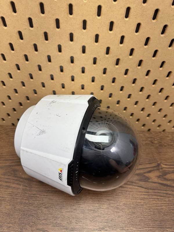 Axis P5635-E MK II PTZ Dome Network Camera – As Is – Parts/Repair
