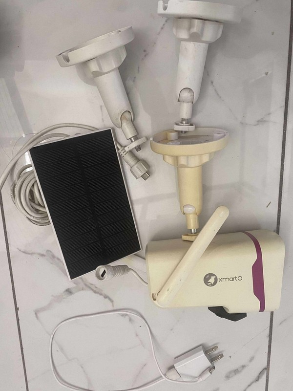 SOLAR XMARTO Wire-Free 4MP HD Solar Security Camera Wireles