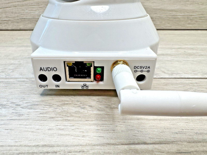 Foscam F18918W Wireless Camera FR4020A2 White gallery