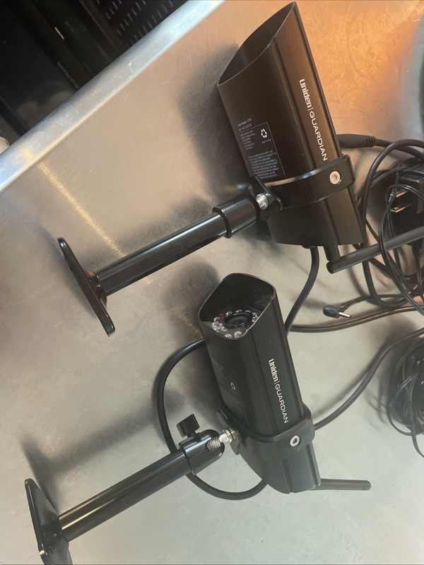 Uniden Guardian G755 Surveillance Security Cameras--2 Cameras and power supplies gallery