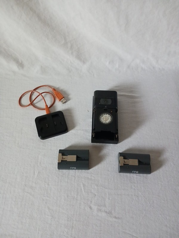 Ring Video Doorbell 3 Plus Motion Security Camera Wireless 5UM6E5 w/ 2 Batteries
